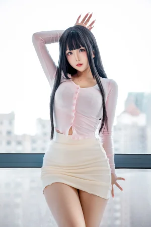 日奈娇(椎名莜)《茶水间》主题写真：150张全套美图，含5个视频