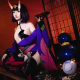 星之迟迟《《星之彼方》 酒吞原皮》主题写真：20张全套美图