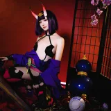 星之迟迟《《星之彼方》 酒吞原皮》主题写真：20张全套美图