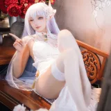 瓜希酱《阿尔比恩旗袍》主题写真：20张全套美图