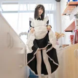 过期米线线喵《女仆长》主题写真：28张全套美图