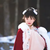 桜桃喵《熹微》主题写真：30张全套美图