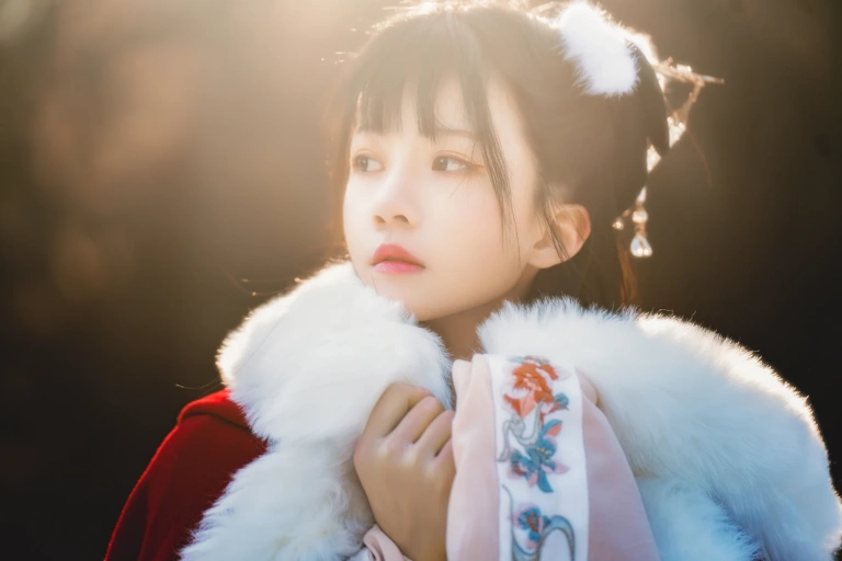 桜桃喵《熹微》主题写真：30张全套美图