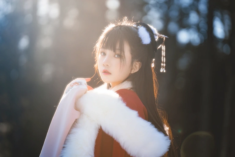桜桃喵《熹微》主题写真：30张全套美图