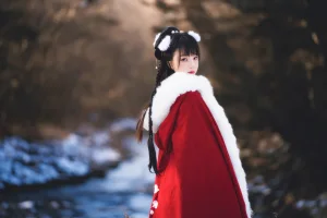 桜桃喵《熹微》主题写真：30张全套美图