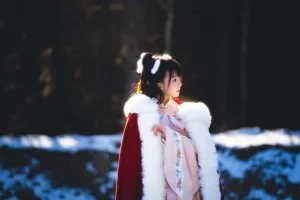 桜桃喵《熹微》主题写真：30张全套美图