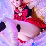 星之迟迟《《星之彼方》 壁纸》主题写真：12张全套美图