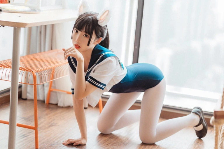 面饼仙儿《水手服 死库水》主题写真：35张全套美图