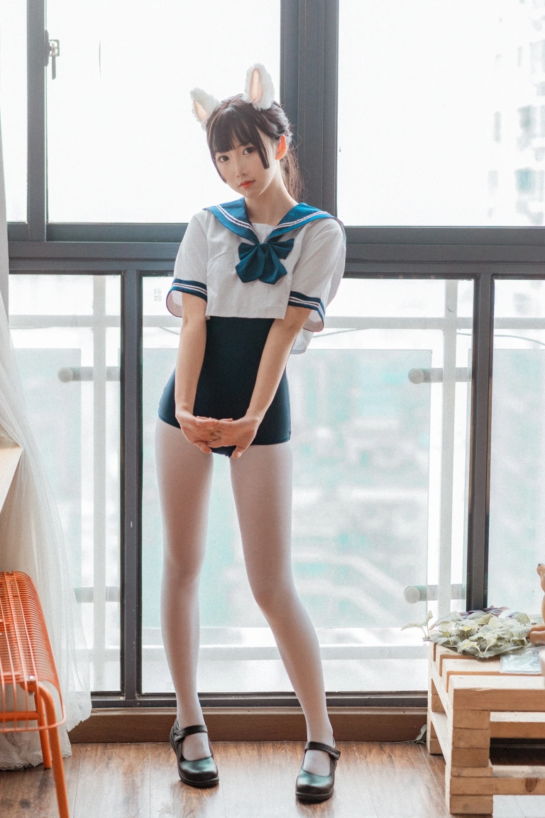 面饼仙儿《水手服 死库水》主题写真：35张全套美图