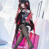 瓜希酱《交错战线cos旋律》主题写真：14张全套美图
