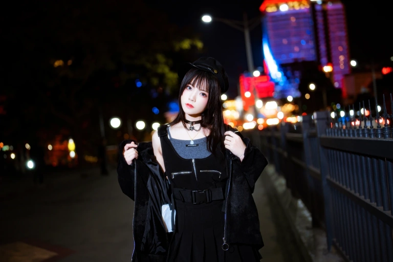桜桃喵《VV》主题写真：39张全套美图