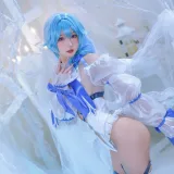阿包也是兔娘《加冕图 优菈》主题写真：25张全套美图