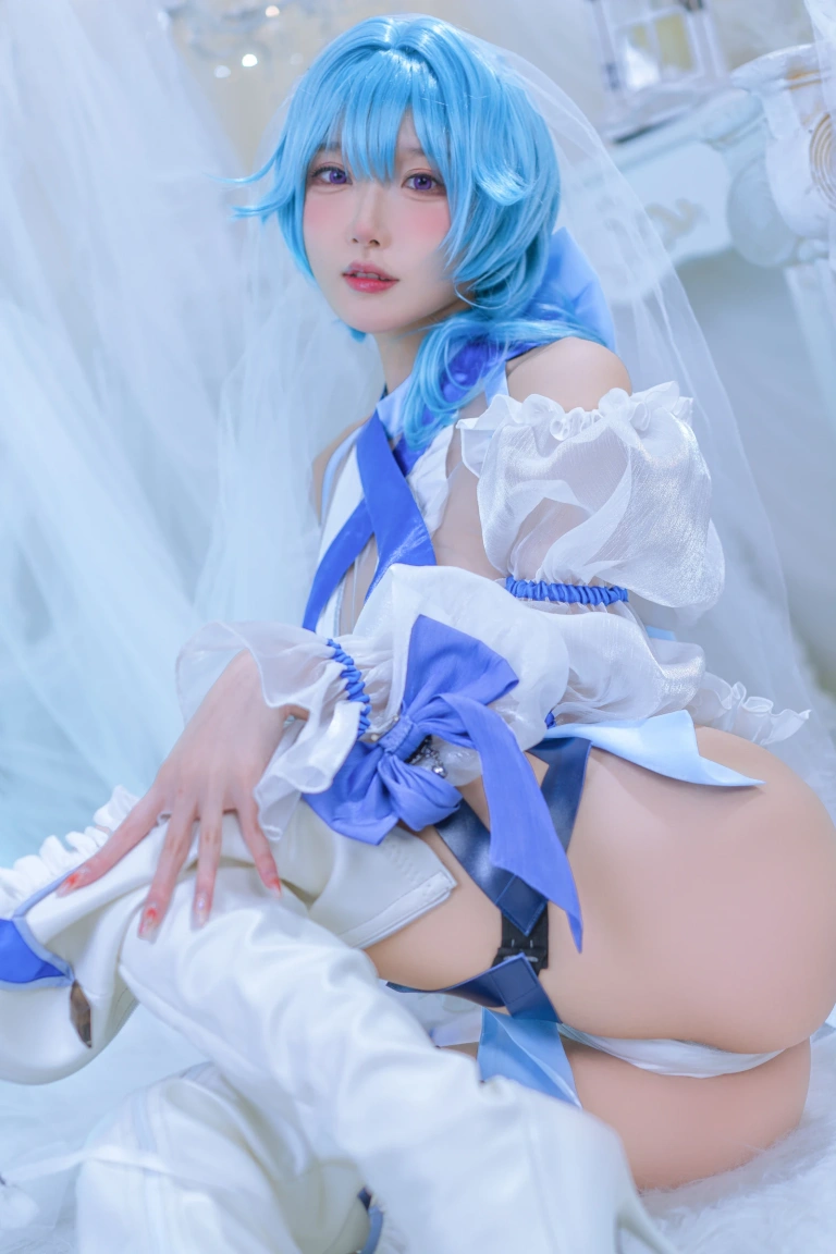 阿包也是兔娘《加冕图 优菈》主题写真：25张全套美图