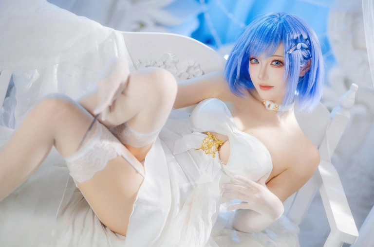 瓜希酱《碧蓝航线 恰巴耶夫·白骑兵的旋律》主题写真：20张全套美图
