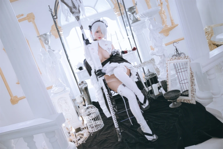 日奈娇(椎名莜)《2B奶盖女仆》主题写真：88张全套美图
