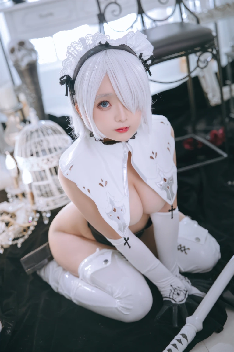 日奈娇(椎名莜)《2B奶盖女仆》主题写真：88张全套美图