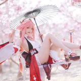 瓜希酱《原神 八重神子》主题写真：20张全套美图