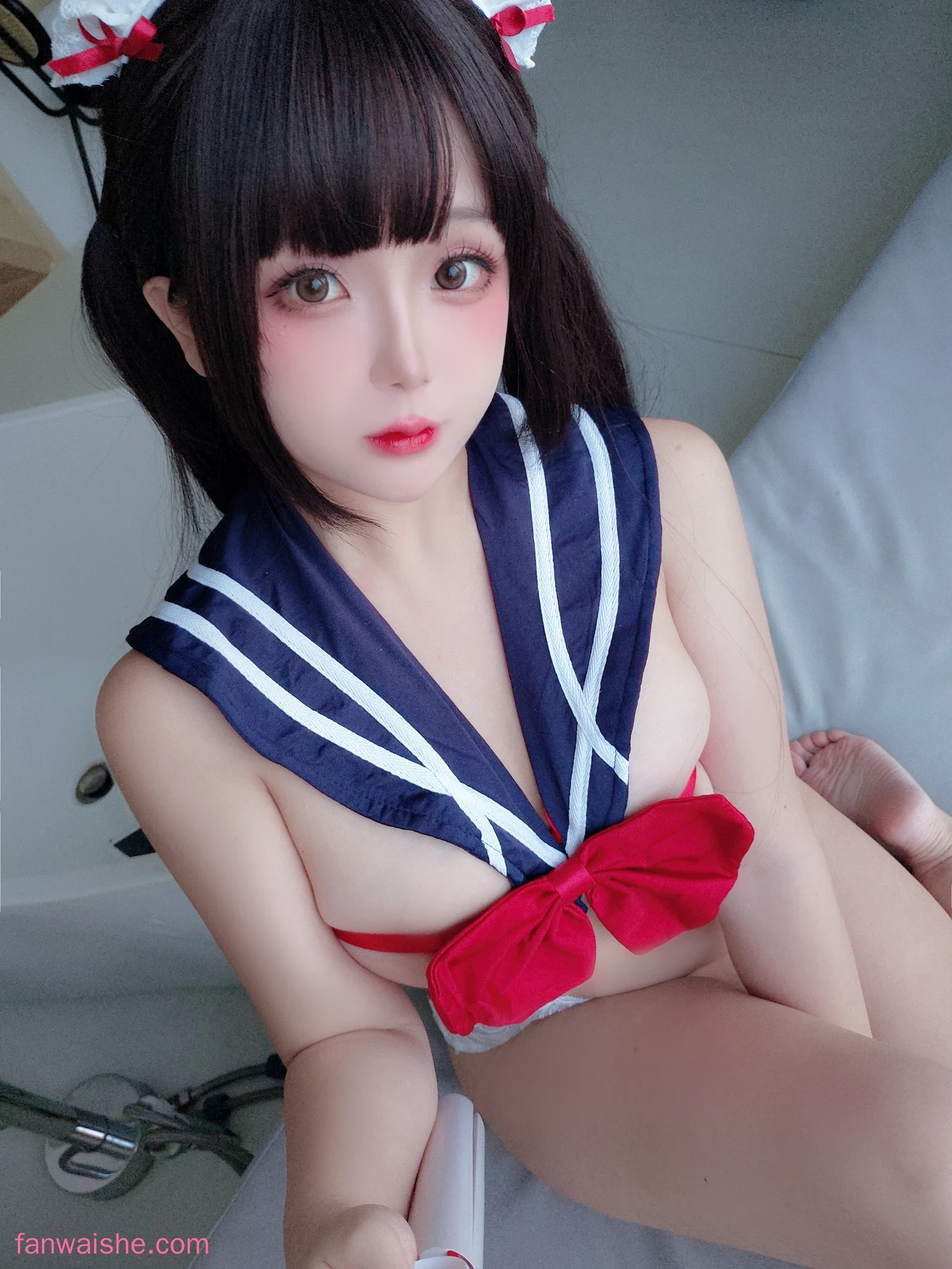 日奈娇(椎名莜) 日奈娇(椎名莜) NO.098 - 小礼物 水手服