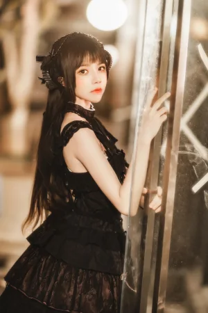桜桃喵《少女×4》主题写真：66张全套美图
