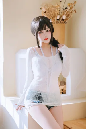 日奈娇(椎名莜)《牛仔裤人妻》主题写真：131张全套美图，含1个视频