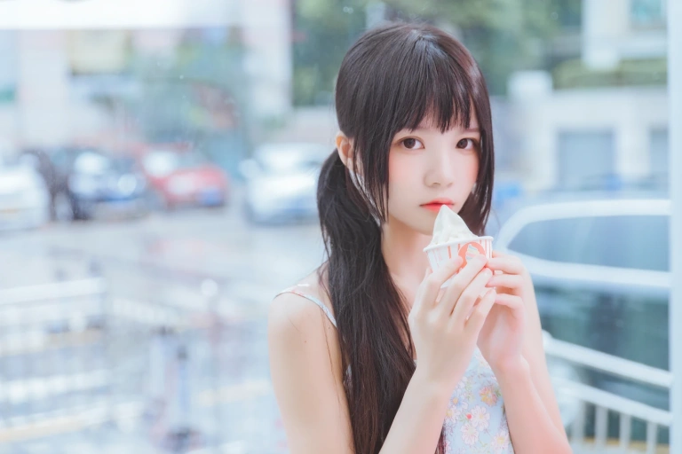 桜桃喵《甜甜×4》主题写真：53张全套美图