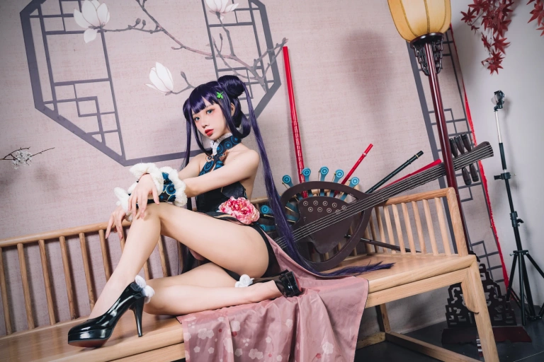果咩酱《杨贵妃》主题写真：30张全套美图