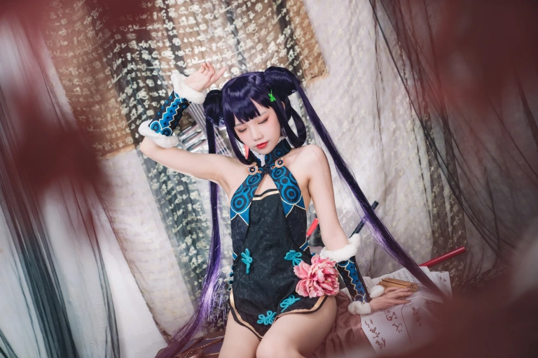 果咩酱《杨贵妃》主题写真：30张全套美图
