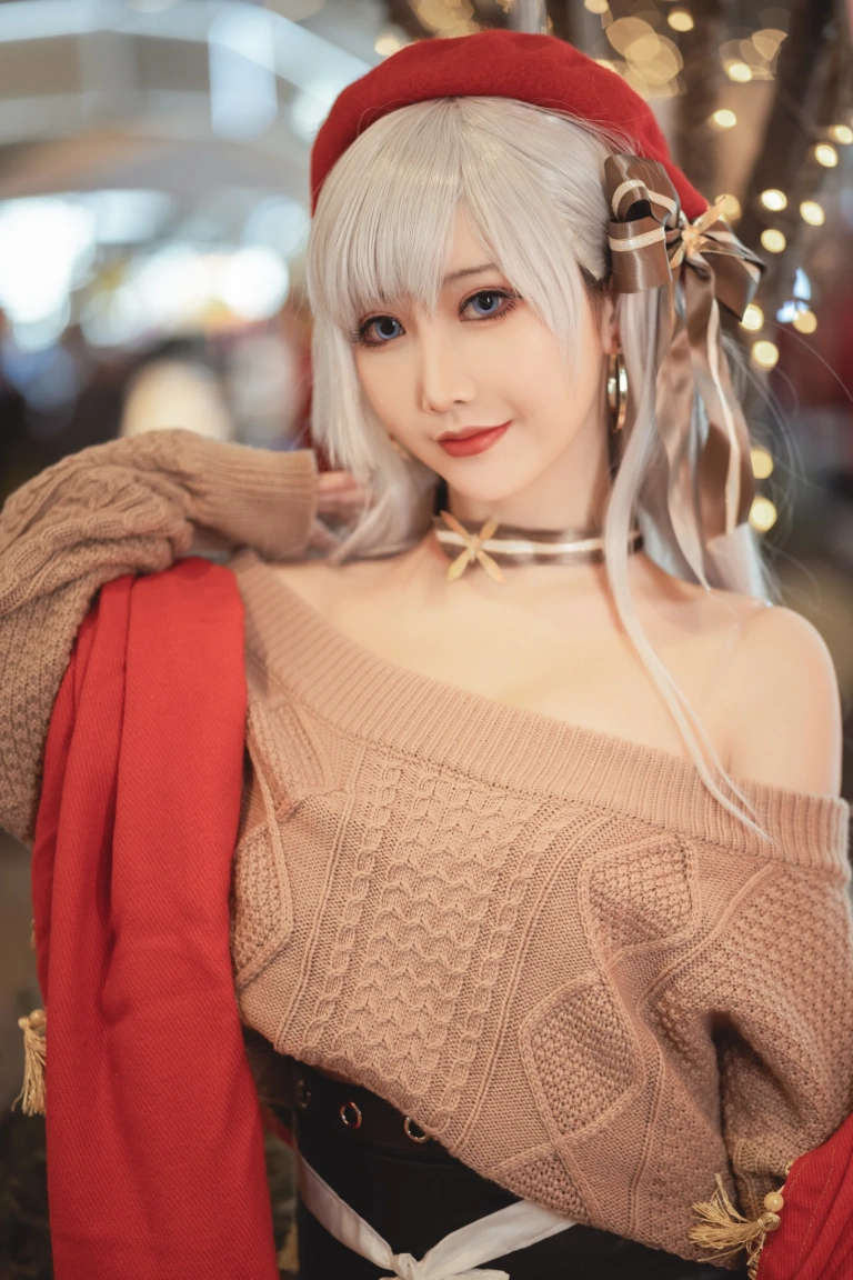 面饼仙儿《圣诞贝法》主题写真：17张全套美图