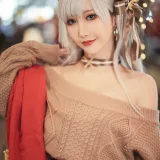 面饼仙儿《圣诞贝法》主题写真：17张全套美图