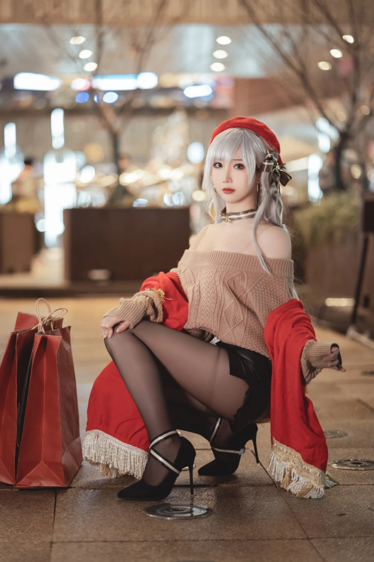 面饼仙儿《圣诞贝法》主题写真：17张全套美图