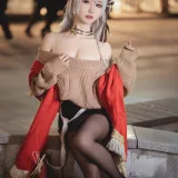 面饼仙儿《圣诞贝法》主题写真：17张全套美图