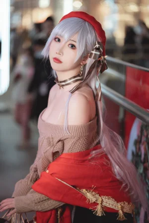 面饼仙儿《圣诞贝法》主题写真：17张全套美图