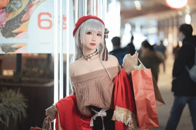 面饼仙儿《圣诞贝法》主题写真：17张全套美图