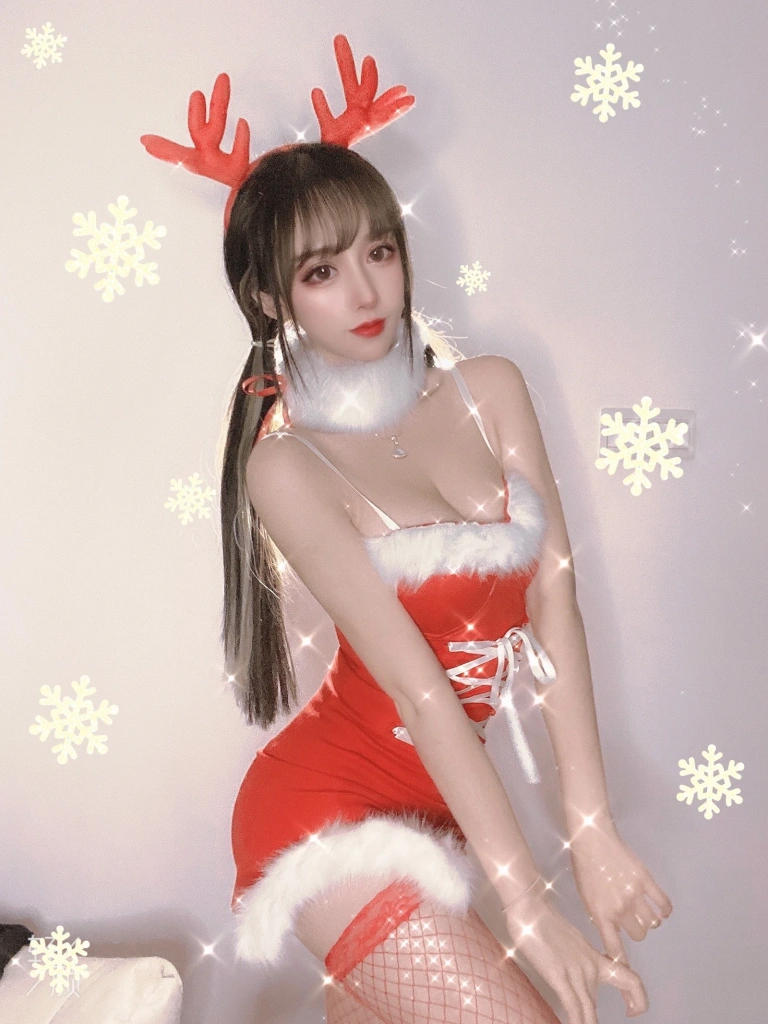 过期米线线喵《圣诞特辑》主题写真：39张全套美图，含1个视频