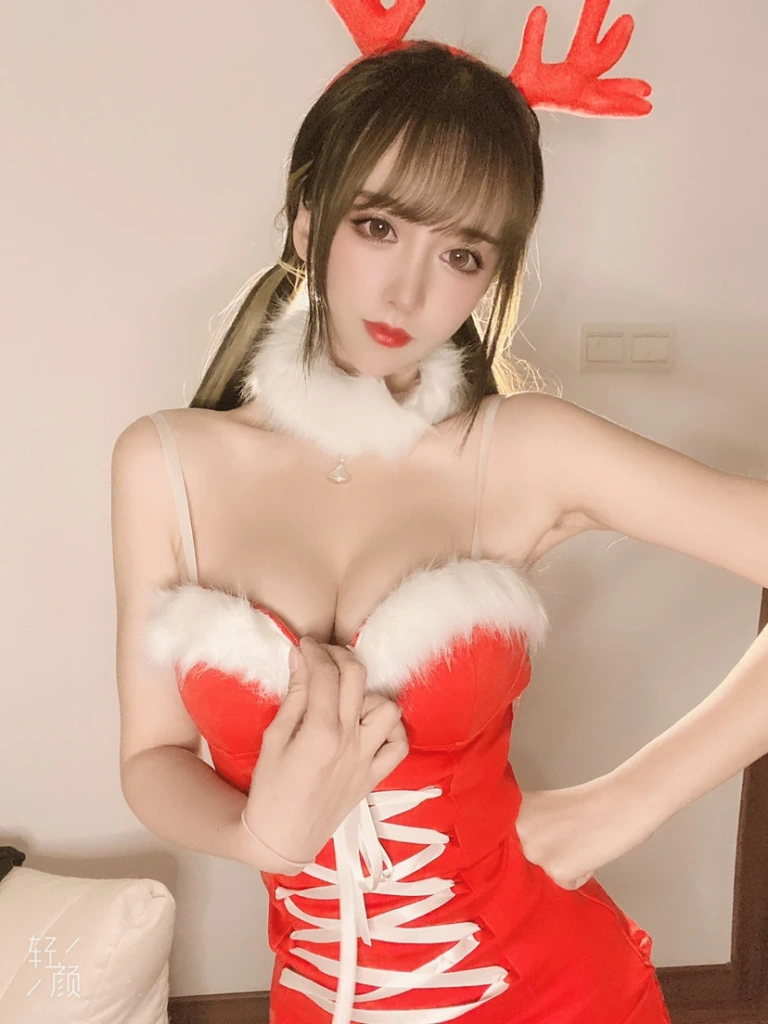 过期米线线喵《圣诞特辑》主题写真：39张全套美图，含1个视频