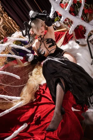 阿包也是兔娘《碧蓝航线 尾张》主题写真：42张全套美图