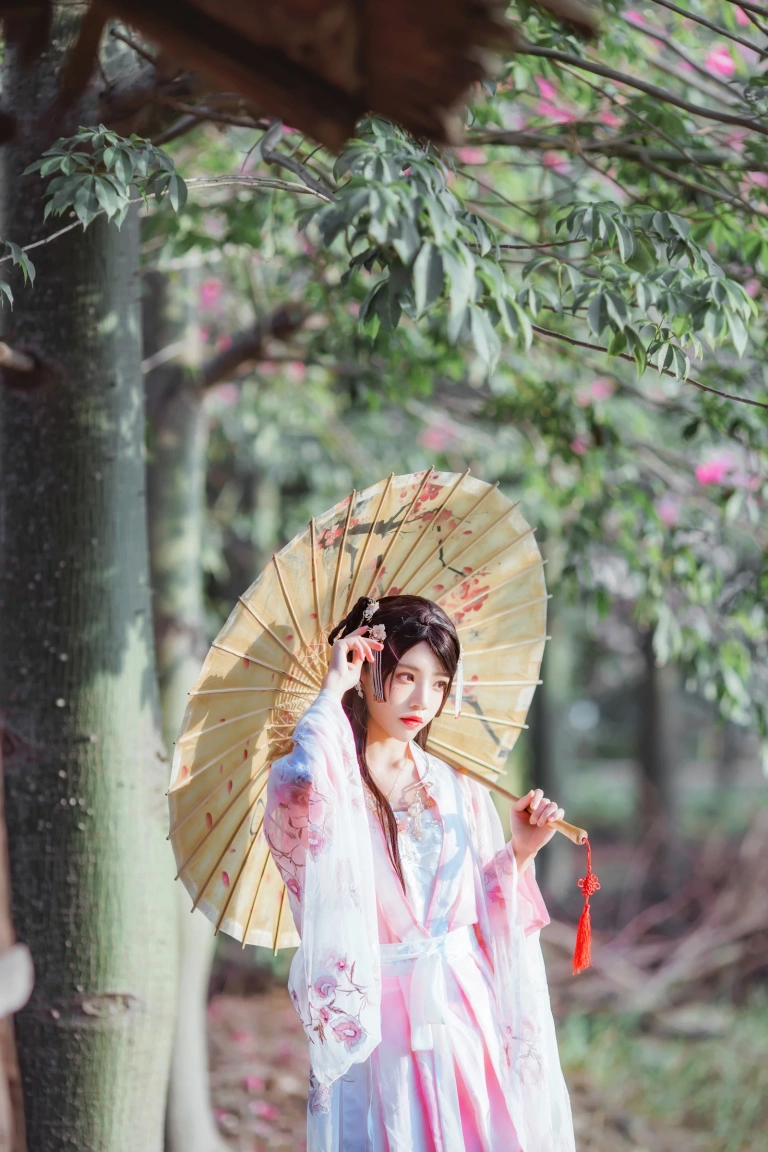 桜桃喵《温柔×4》主题写真：53张全套美图