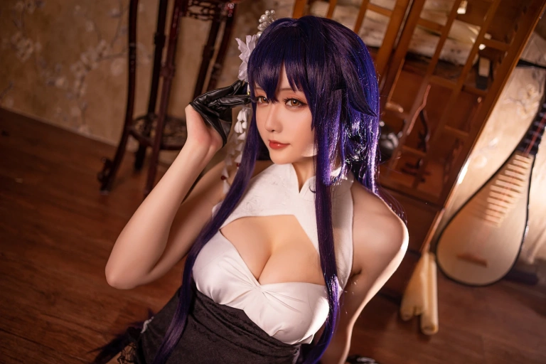 星之迟迟《《琉璃之宴》 吾妻》主题写真：25张全套美图