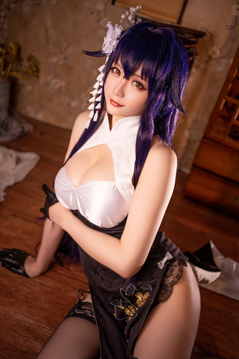 星之迟迟《《琉璃之宴》 吾妻》主题写真：25张全套美图