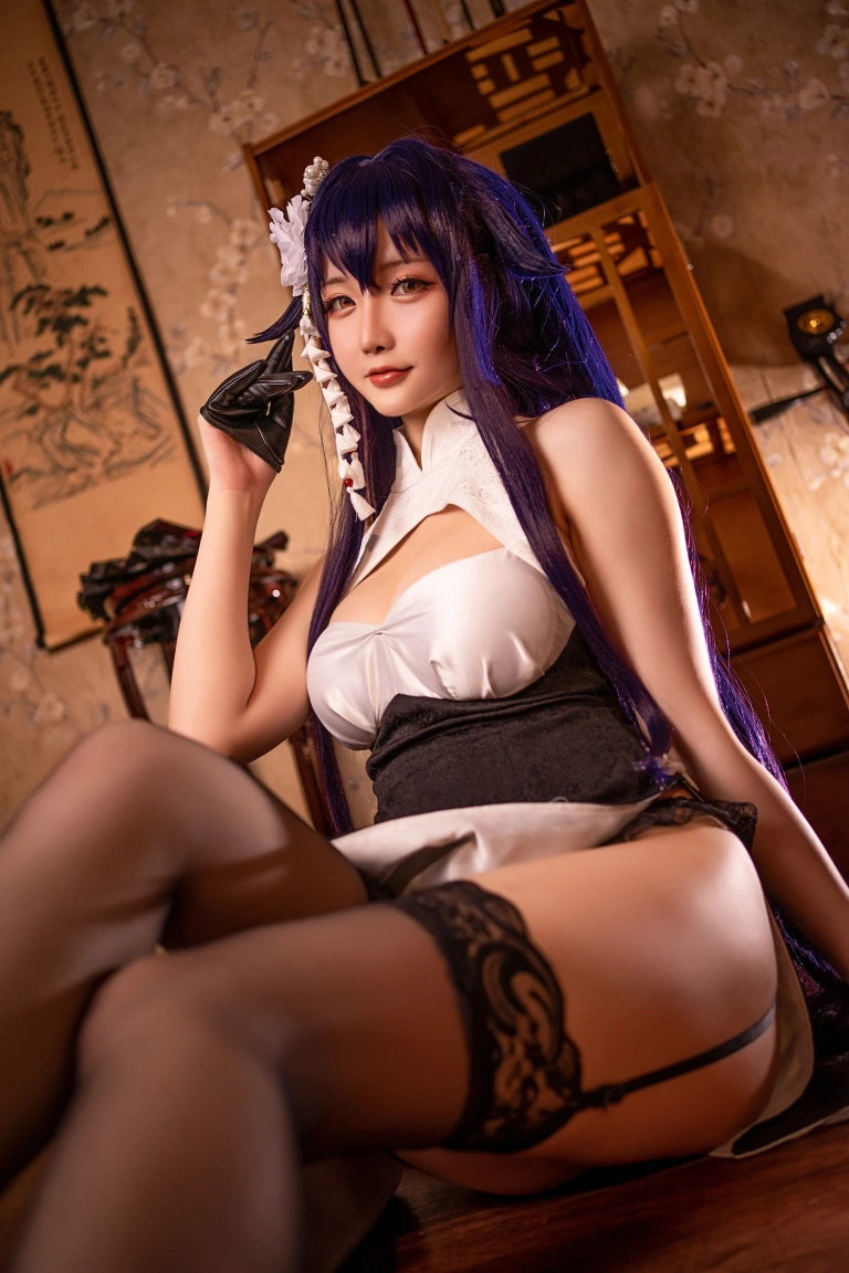 星之迟迟《《琉璃之宴》 吾妻》主题写真：25张全套美图