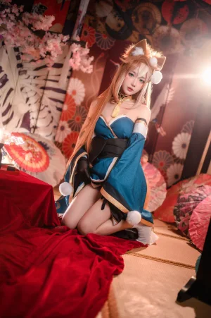 阿包也是兔娘《原神 希娜小姐》主题写真：42张全套美图
