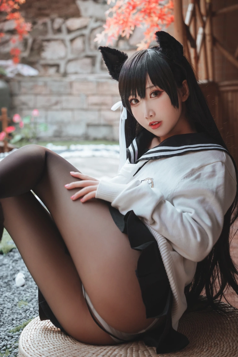 面饼仙儿《爱宕JK2》主题写真：47张全套美图，含1个视频