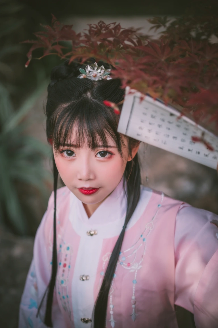 面饼仙儿《明治汉服》主题写真：22张全套美图
