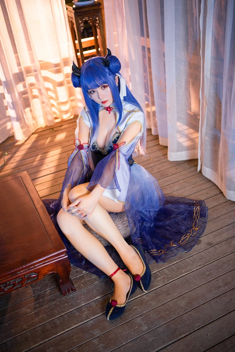 星之迟迟《《琉璃之宴》 伊吹》主题写真：25张全套美图