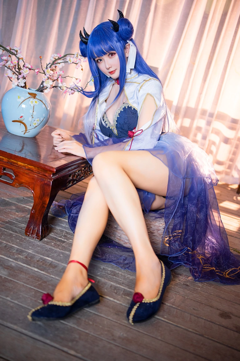 星之迟迟《《琉璃之宴》 伊吹》主题写真：25张全套美图