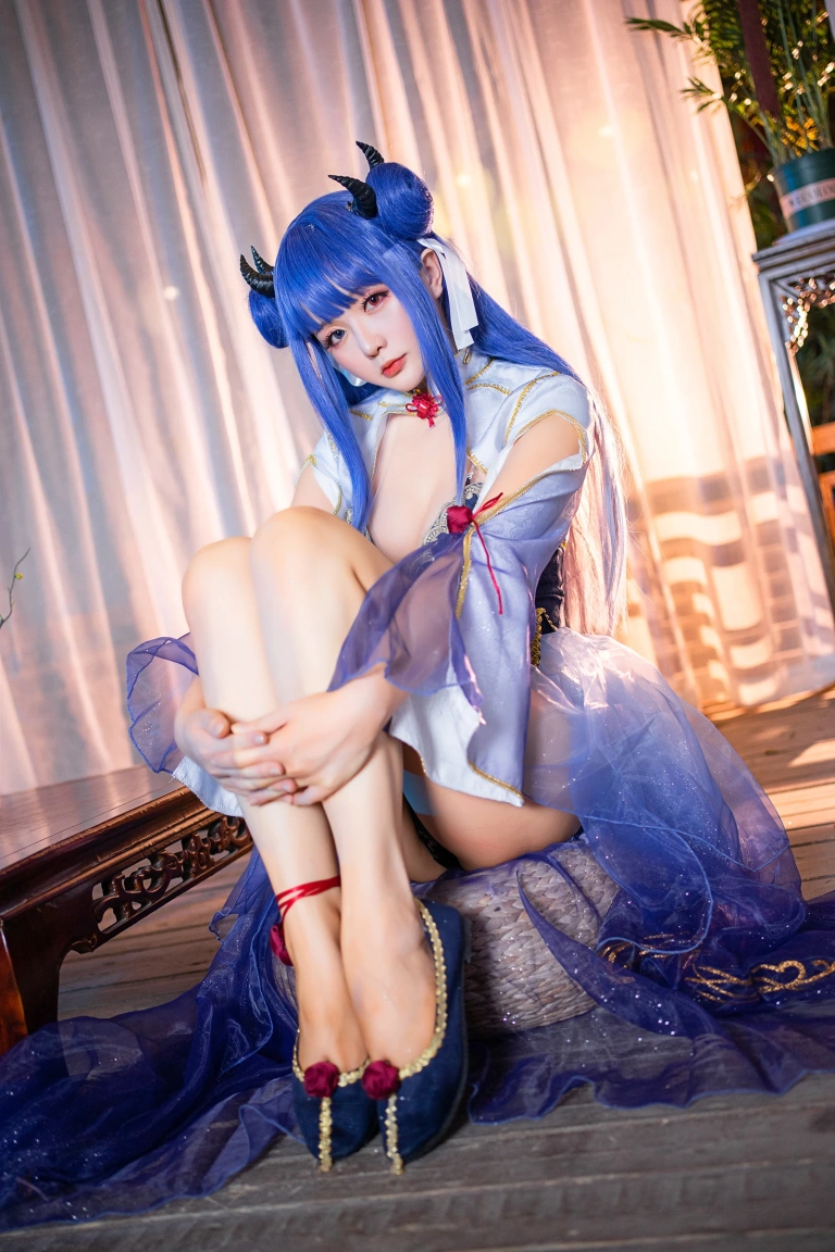 星之迟迟《《琉璃之宴》 伊吹》主题写真：25张全套美图