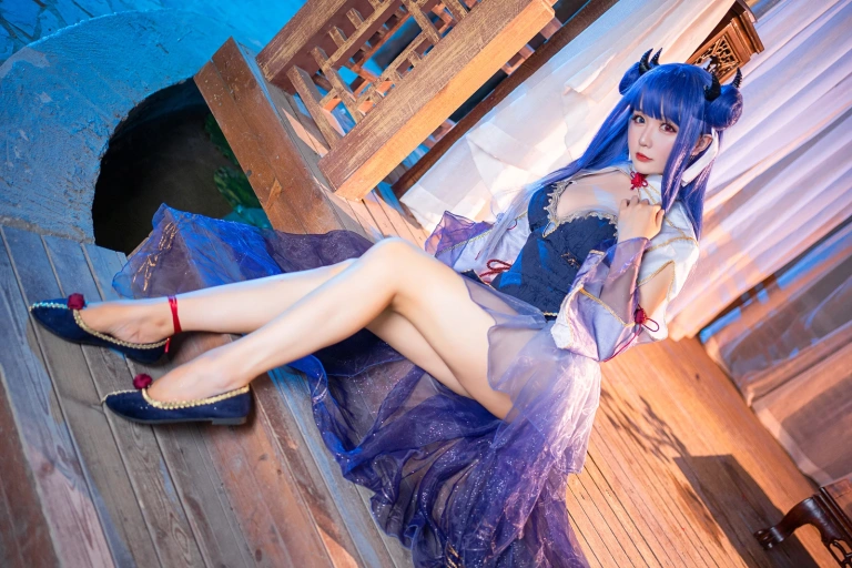 星之迟迟《《琉璃之宴》 伊吹》主题写真：25张全套美图