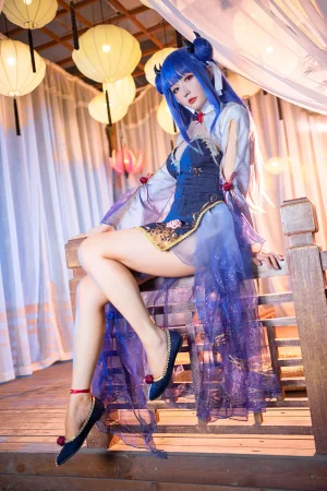 星之迟迟《《琉璃之宴》 伊吹》主题写真：25张全套美图