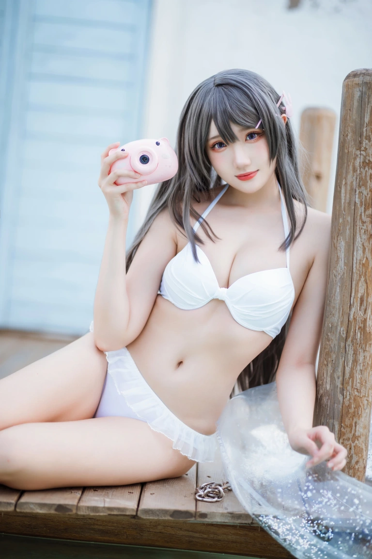 瓜希酱《樱岛麻衣 泳装》主题写真：28张全套美图