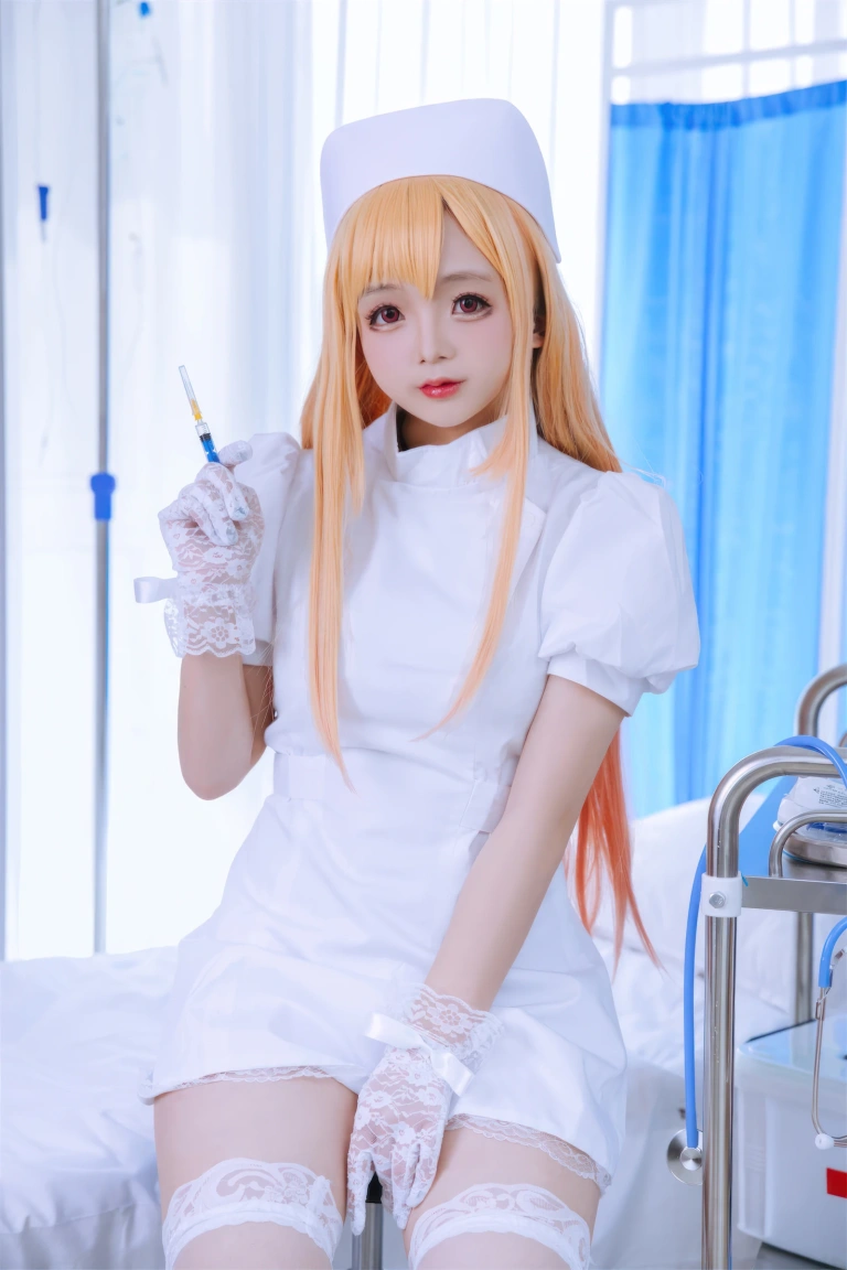 日奈娇(椎名莜)《喜多川海梦护士》主题写真：48张全套美图